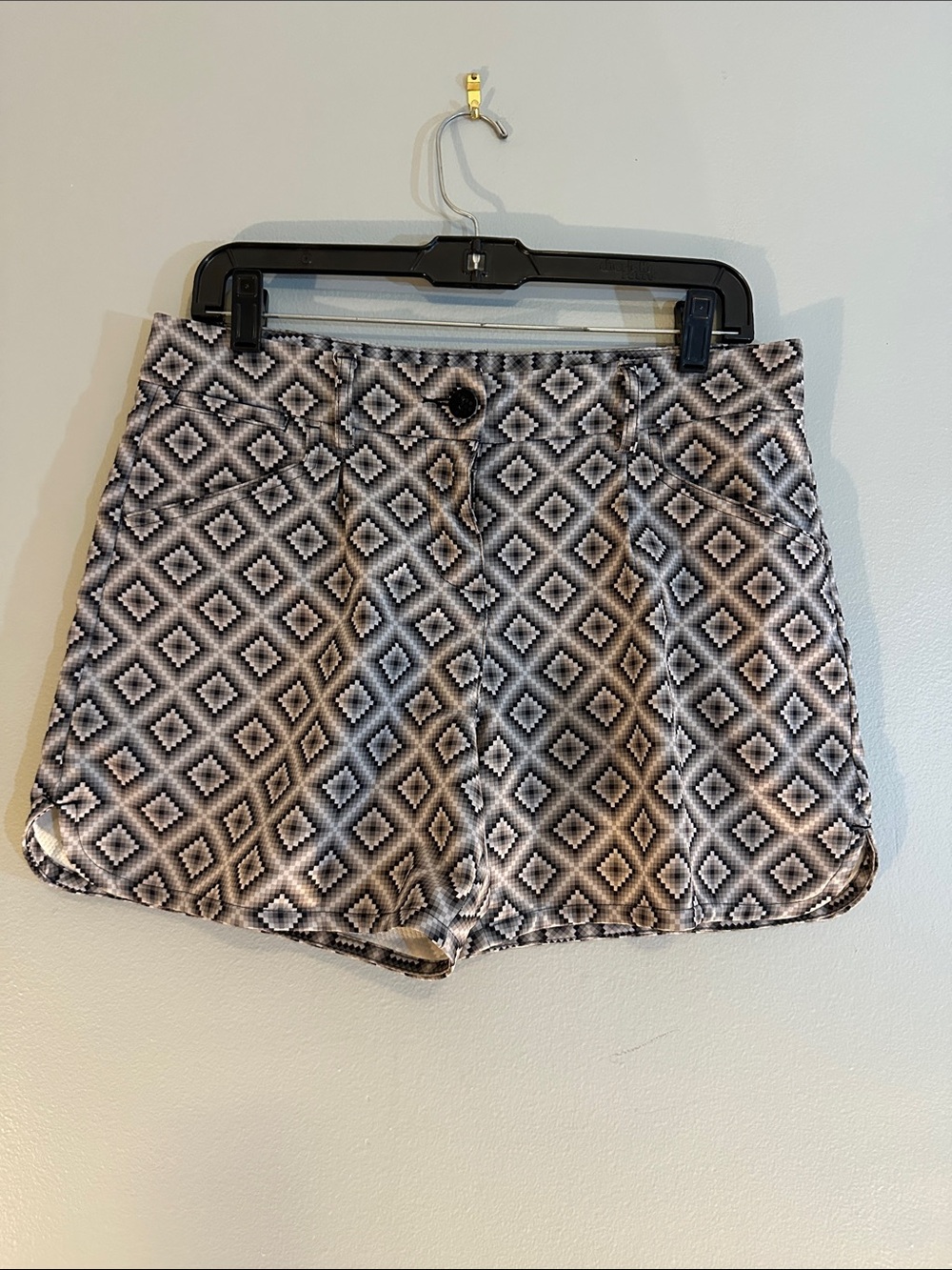 EUC like new Puma black gray and white shorts size medium